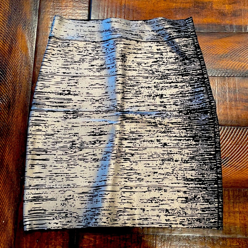 BCBG Bandage Metallic mini skirt